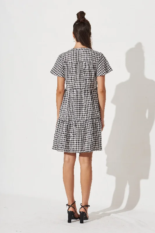 adeline-shirt-dress-in-black-and-white-gingham