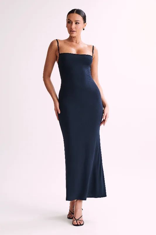 cassie-modal-fishtail-maxi-dress-black