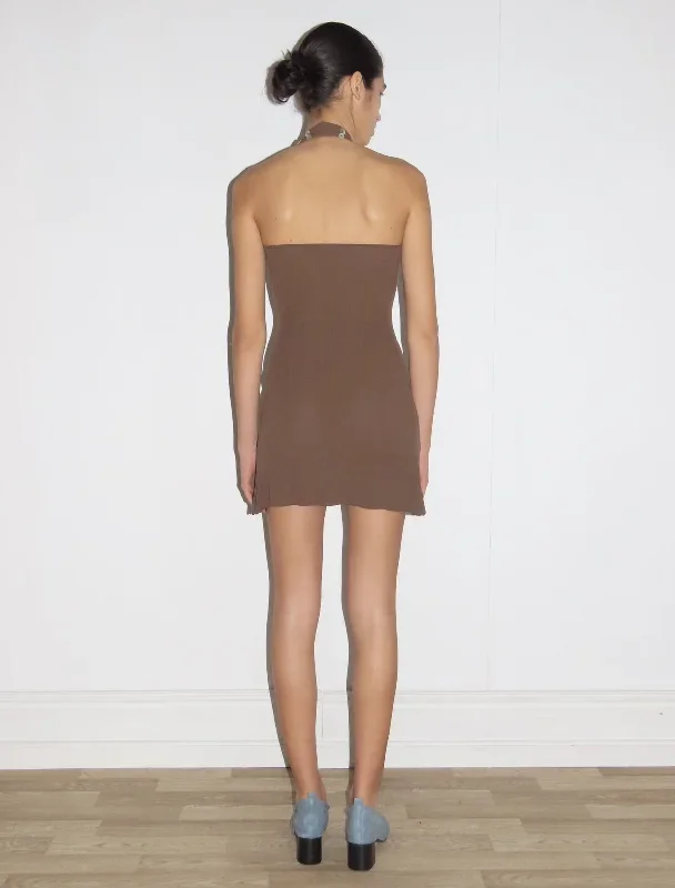 clavelina-knitted-mini-dress-mother-pearl-buttons-brown