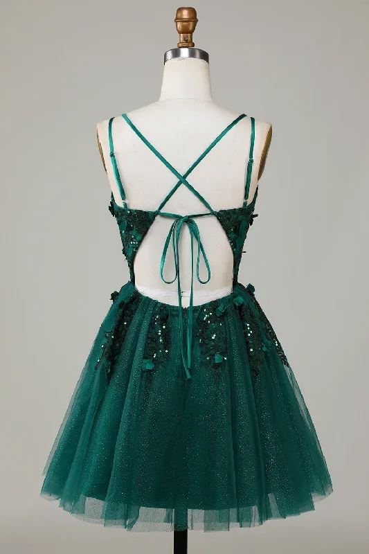 emerald-green-v-neck-a-line-homecoming-dress-with-appliques