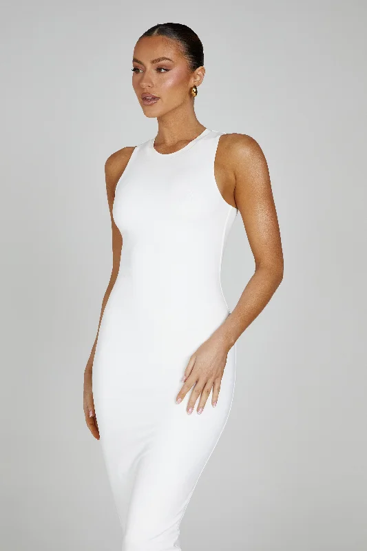 jill-sleeveless-tank-midi-dress-white