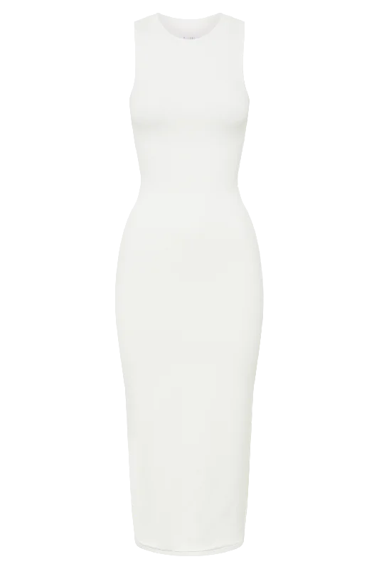 jill-sleeveless-tank-midi-dress-white