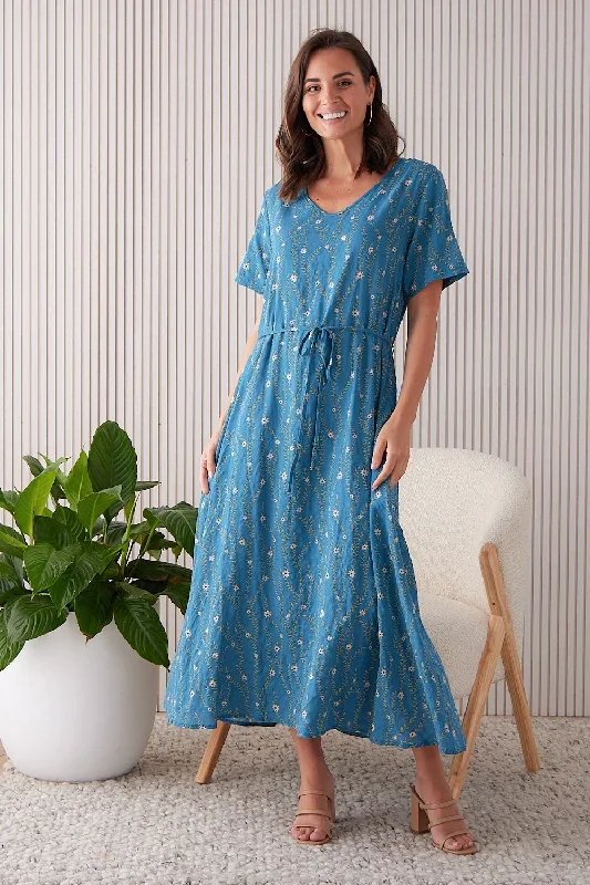 linda-dress-blue-floral