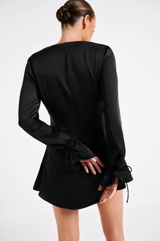 rosario-long-sleeve-mini-dress-black