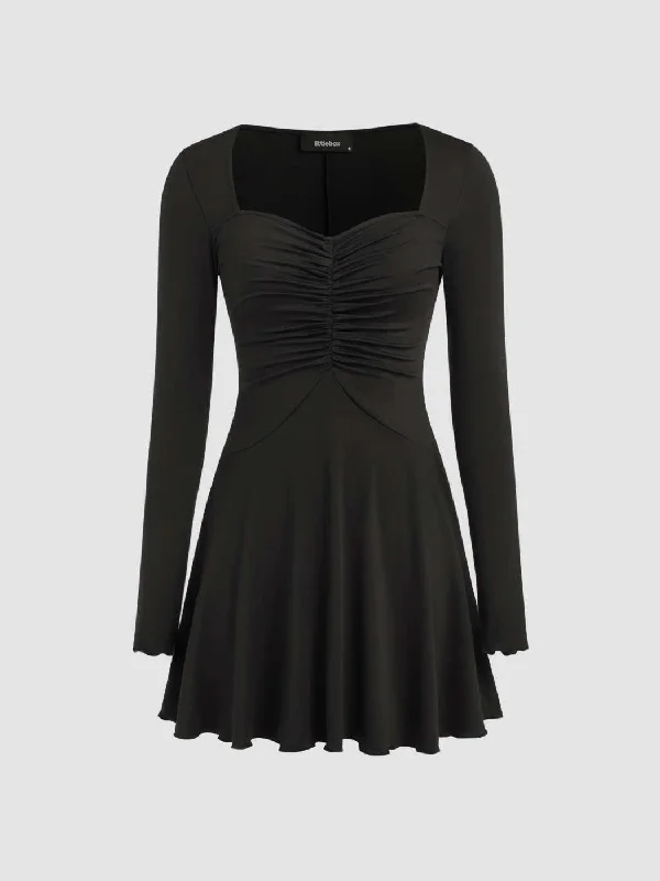 Sweetheart Neck Long Sleeve Ruched Ruffle Black Mini Dress