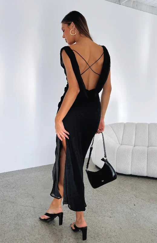 this-is-the-year-maxi-dress-black